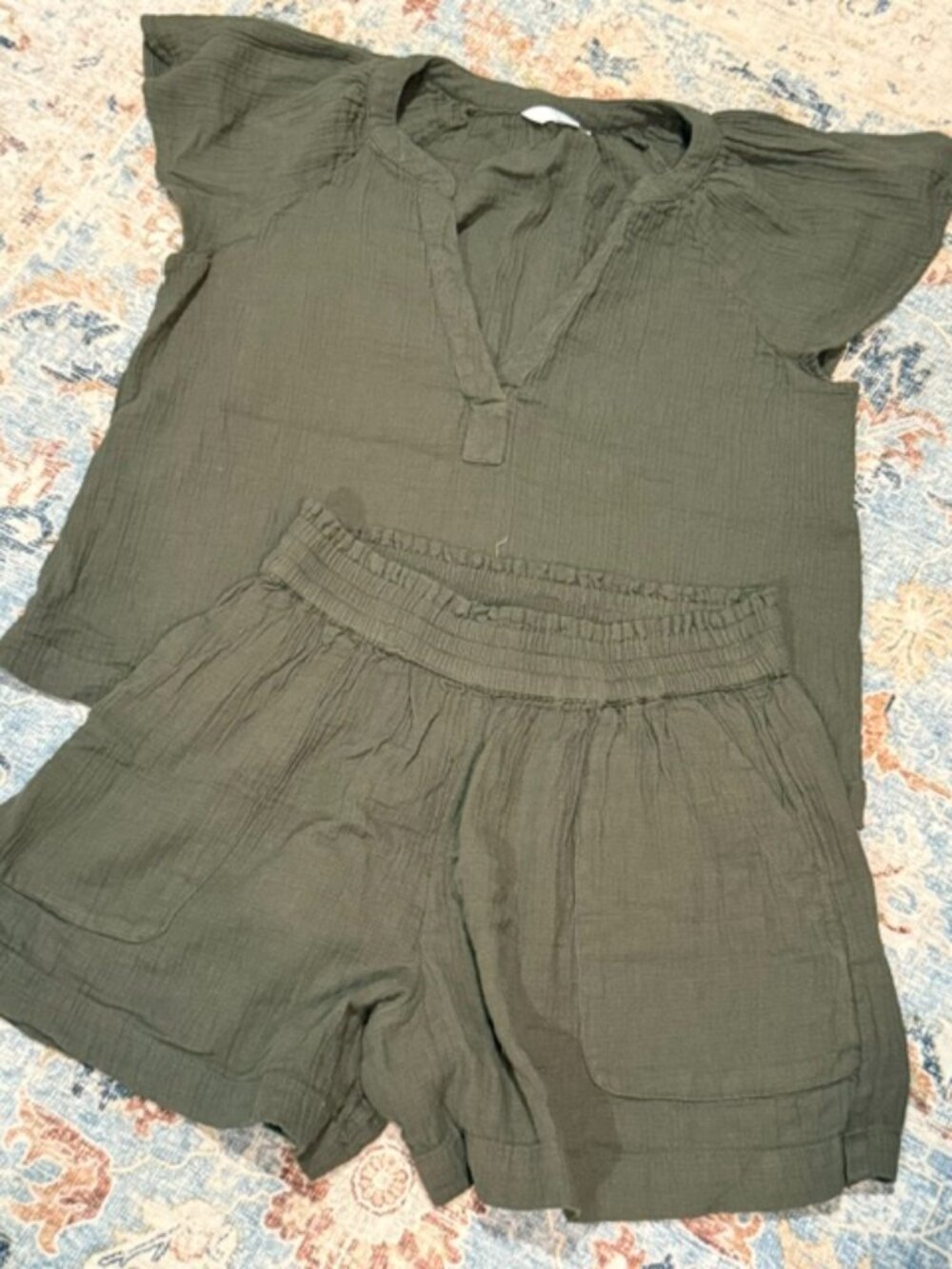 (4 for $20) TIME AND TRU Cotton Gauze Top and Shorts Set - Small - EUC